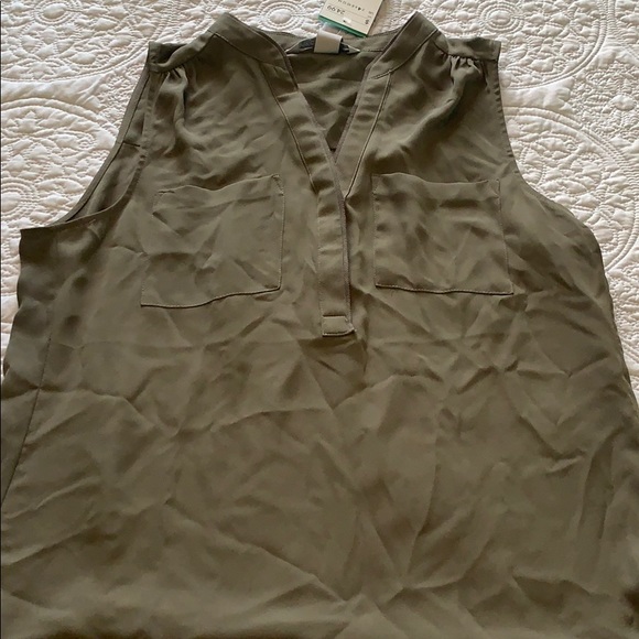 H&M Tank - Picture 2 of 3